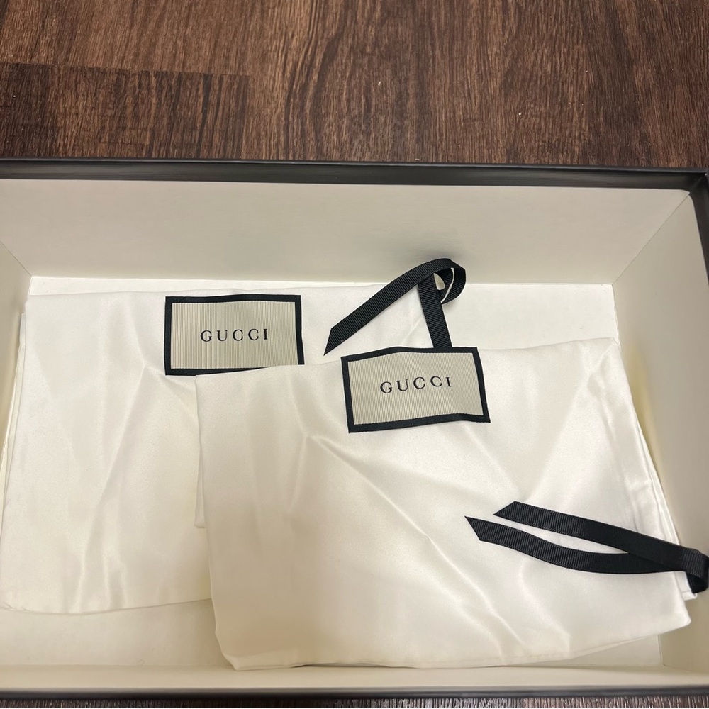 Gucci New Dust Bag *2 (17" x 8")